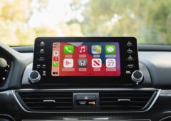 Apple CarPlay