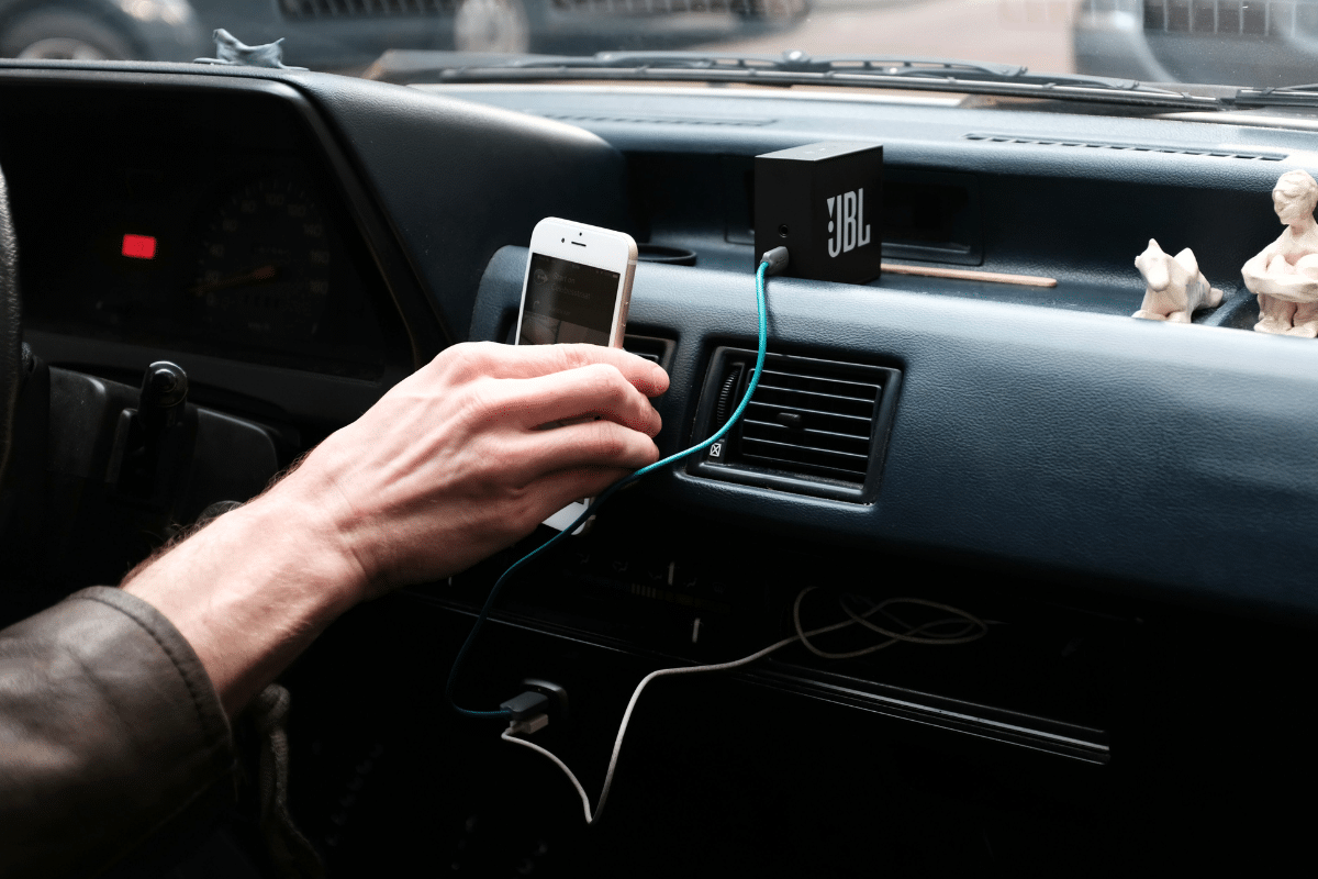 voiture musique trop fort amende