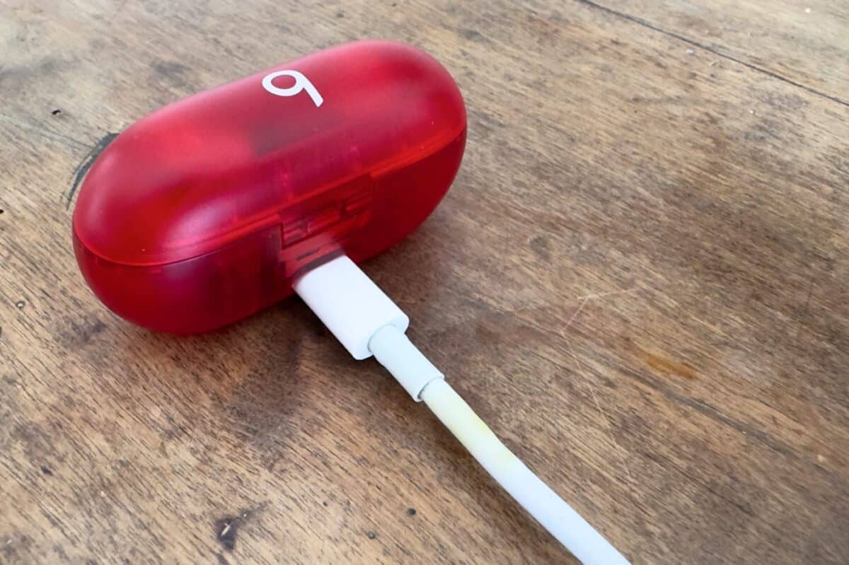 Beats Solo Buds
