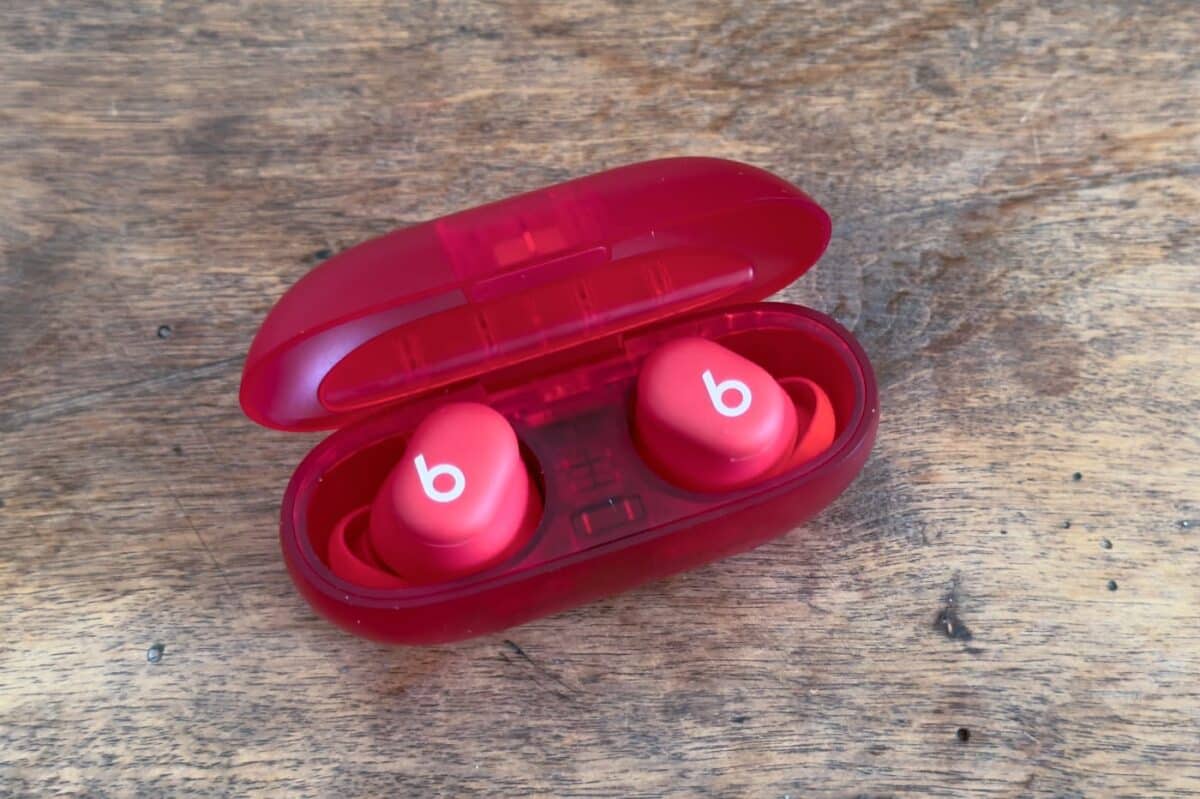 Beats Solo Buds