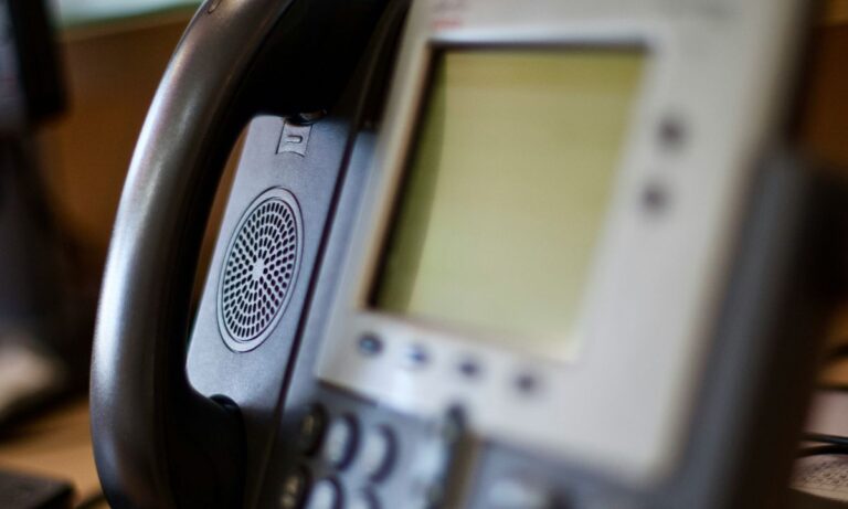 Comment changer et configurer sa messagerie vocale