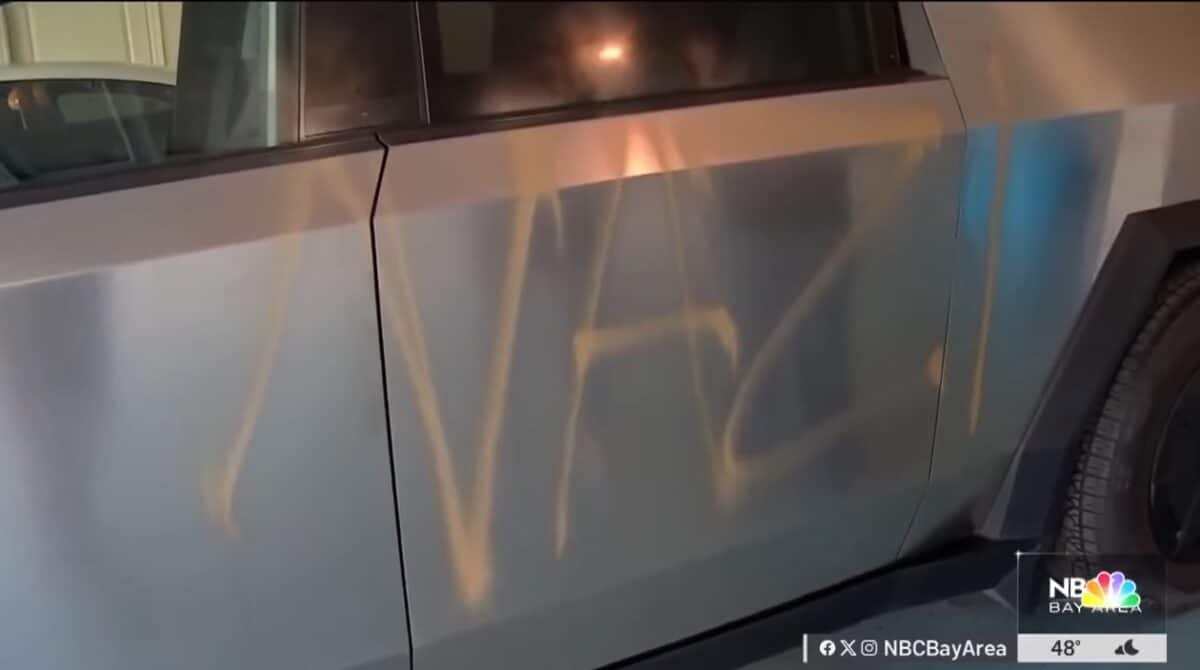 Tesla cybertruck vandalisme