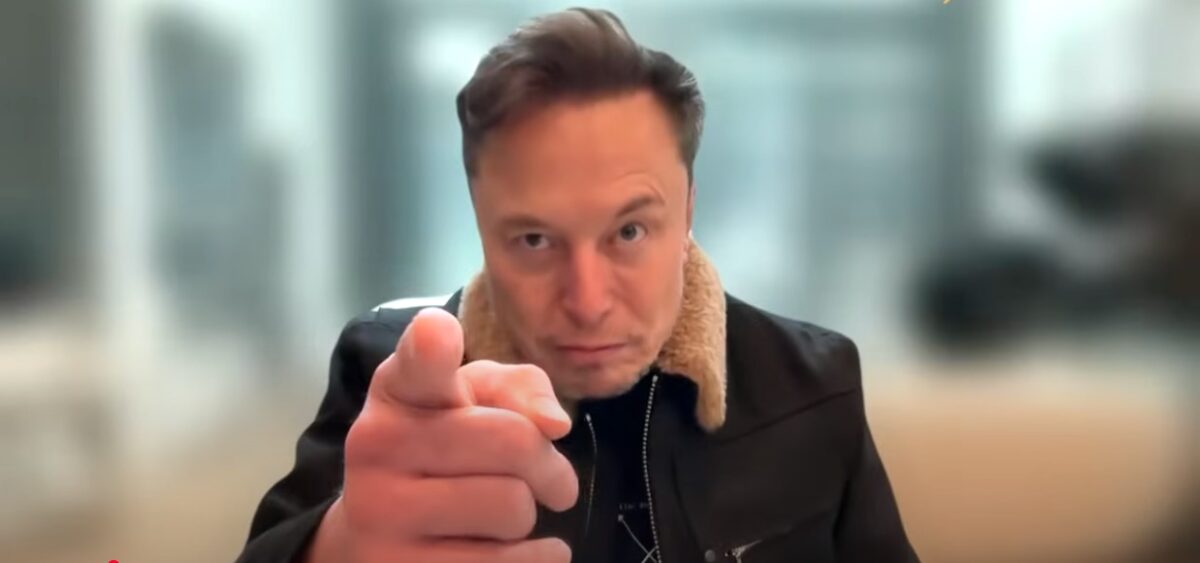 Elon musk lors d'une intervention au qatar