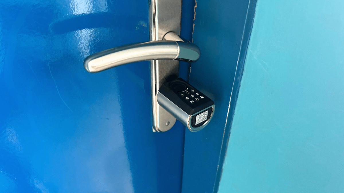 welock ToucA51 : la porte vu de l'extérieur