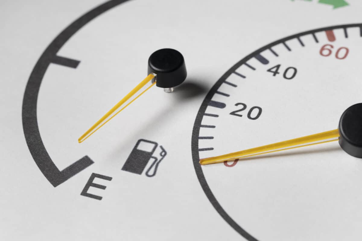 Jauge à carburant vide 