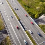 Une première en France : une route qui recharge les voitures en roulant