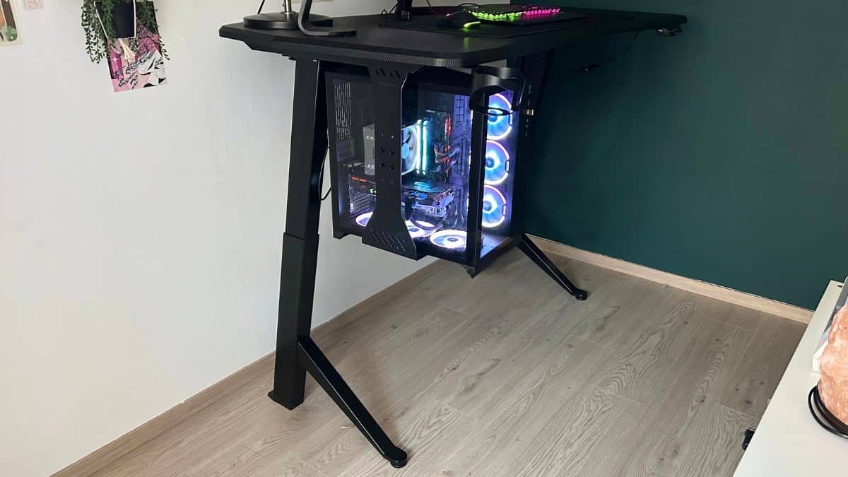 Image 5 : Test Ultimate Setup : stabilité et confort pour ce bureau assis/debout qui mérite vraiment son statut haut de gamme