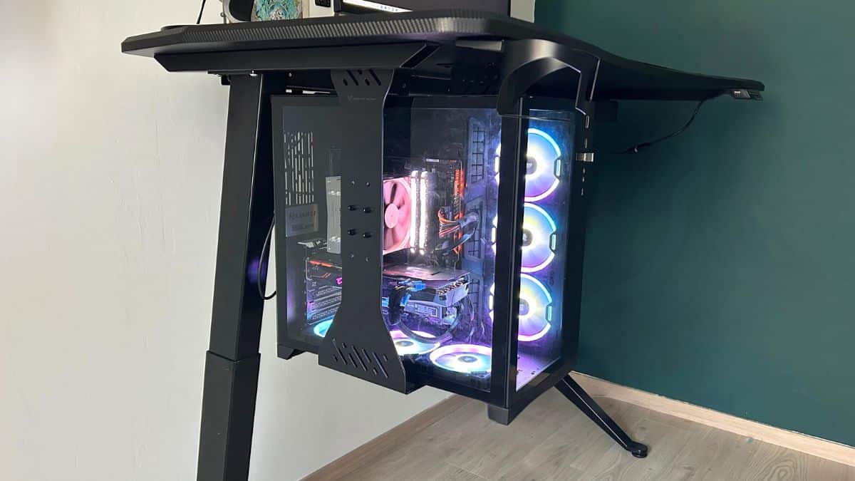 Image 9 : Test Ultimate Setup : stabilité et confort pour ce bureau assis/debout qui mérite vraiment son statut haut de gamme