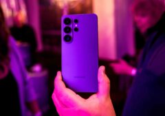 Le Samsung Galaxy S26 Ultra reçoit une mise à jour qui lui permet d'échanger des fichiers avec les appareils Apple via Quick Share. Crédit : Shutterstock