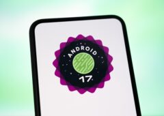 Google I/O 2026 : Android 17, dont le logo arbore une planète verte sur fond étoilé, sera présenté en détail les 19 et 20 mai prochains. © Samuel Boivin