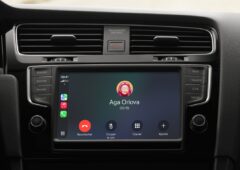 APPLE carplay ios26
