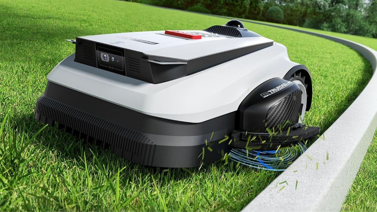 Image 1 : Bon plan robot tondeuse : l'Ecovacs Goat A1600 LiDAR Pro et son double LiDAR chutent à 999 € sur Amazon