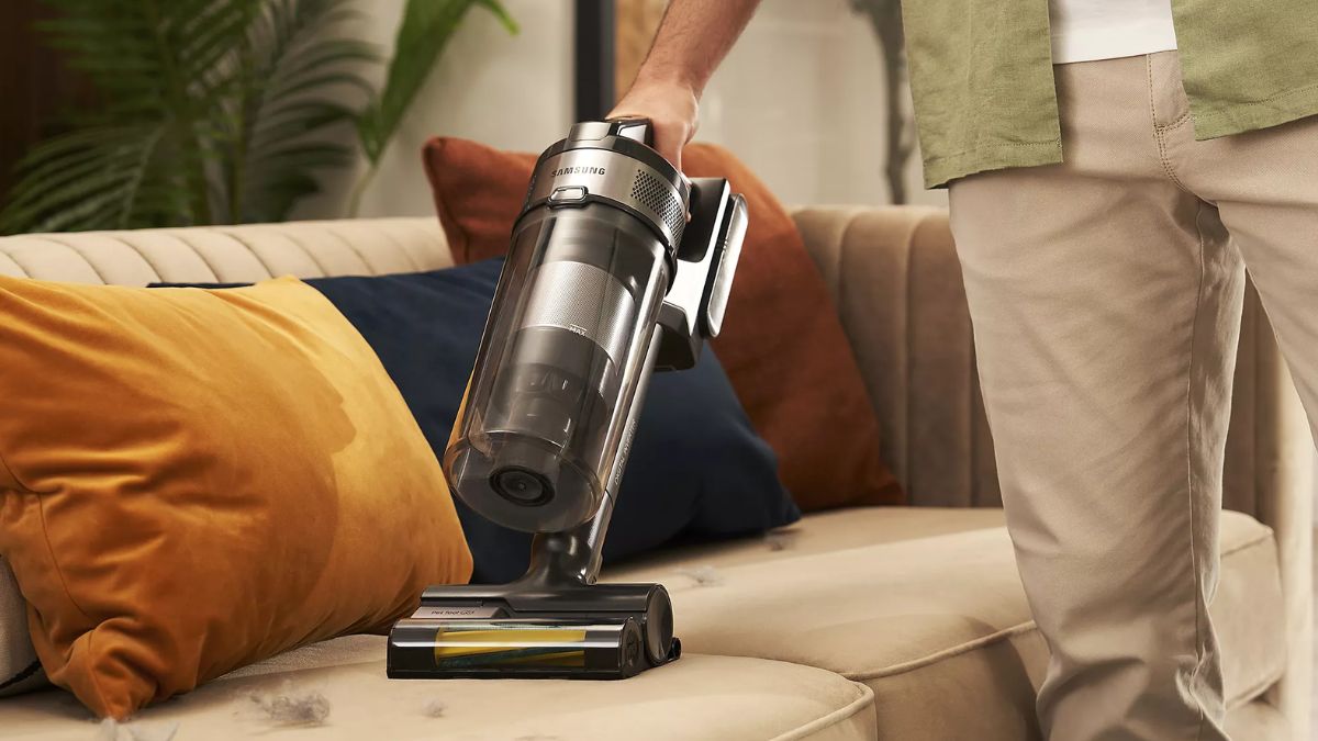 Image 2 : Bon plan aspirateur balai : le Samsung Jet 75E Pro chute à 299 € pour la braderie Boulanger !