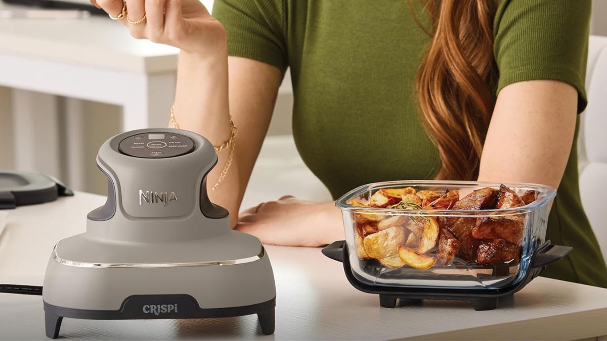 Image 1 : Bon plan Air Fryer : le Ninja CRISPi portable 4-en-1 profite de 39% de remise sur Amazon !