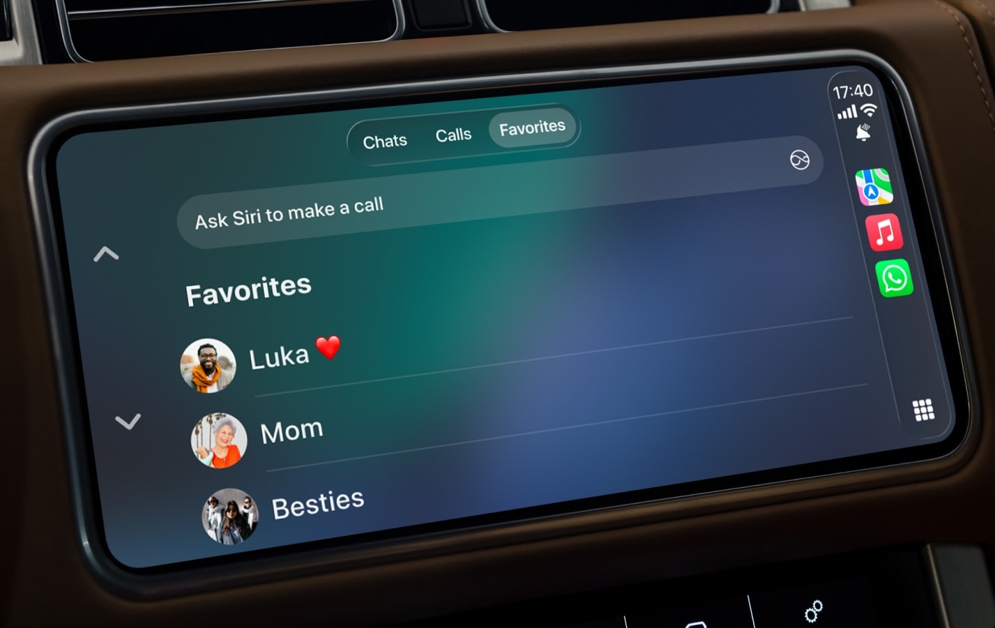 L'application WhatsApp sur CarPlay.