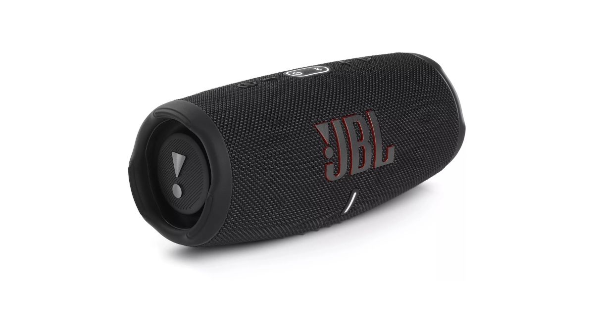 Image 2 : L'enceinte Bluetooth JBL Charge 5 est moitié prix chez Boulanger, profitez de 100 € de remise !