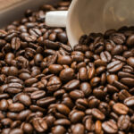 Comment choisir sa machine à café ? Voici les critères à considérer avant d’acheter