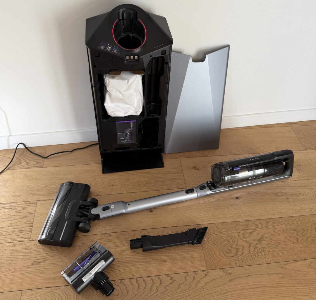 Image 1 : Test Narwal V50 Cube : un aspirateur sans fil polyvalent dont la station fait toute la différence