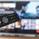 Oubliez Netflix : ce site vous donne accès à des centaines de films gratuits