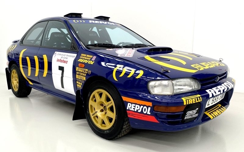 La Subaru Prodrive 555 pilotée par Colin McRae et Carlos Sainz lors du championnat du monde de rallye Groupe A de 1994 a été vendue un demi-million de dollars en bitcoins (Crédits image : Lloyds Auctions of Australia)